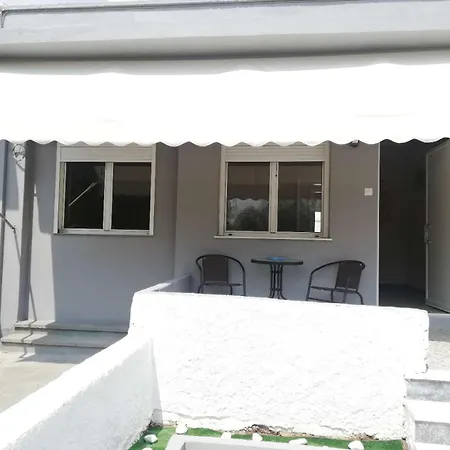 Guest house Family Athens